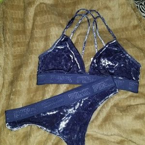 NEW! VICTORIA SECRET VELVET BRALETTE PANTY SET